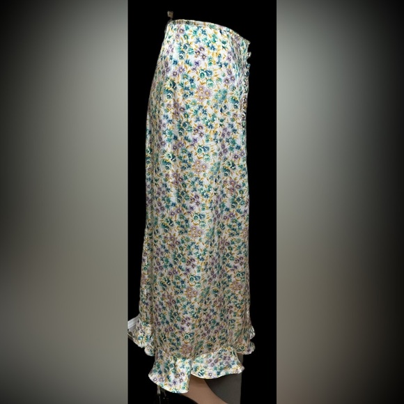 ZARA Women’s L XL Satin Floral Midi Skirt Button Slit Ruffle Hem Vintage Style - Picture 3 of 7